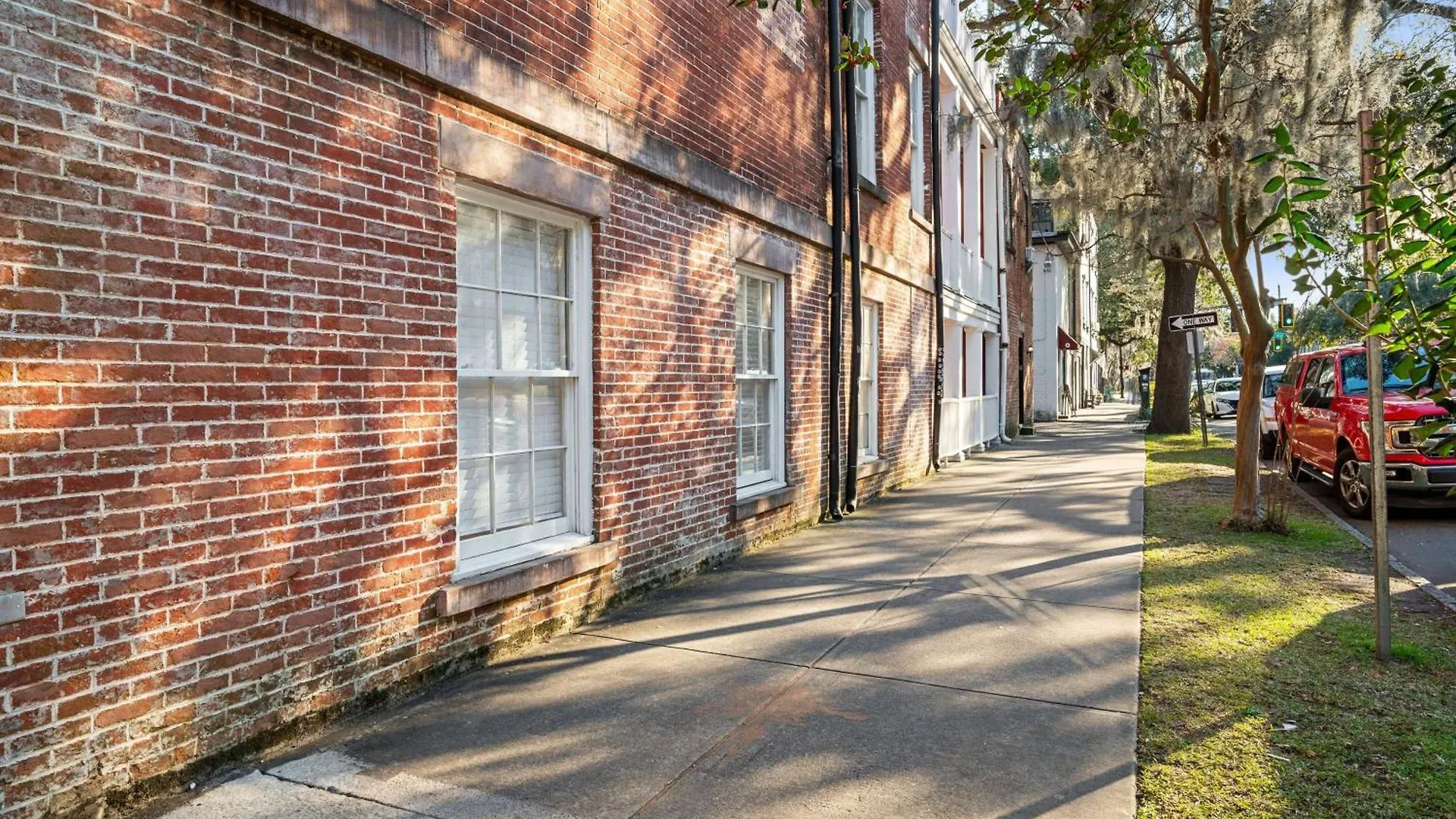 The Captains House Savannah Holiday home